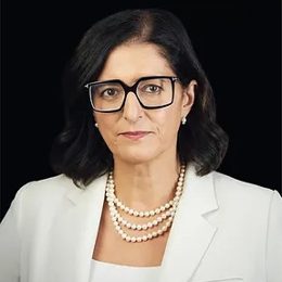 绷不住了！三旅客腰腹绑藏55台手机进境全被截查