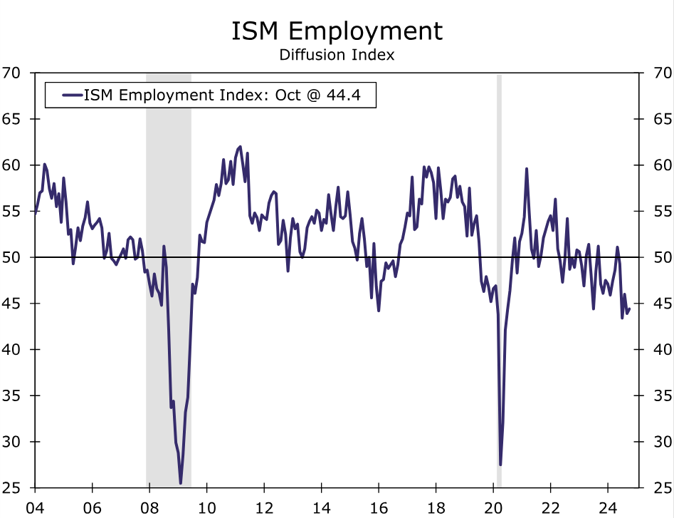 上新茶饮 4320瓶“爱心水”送抵赠水点